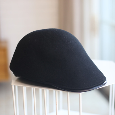 英伦经典PU皮檐前进帽