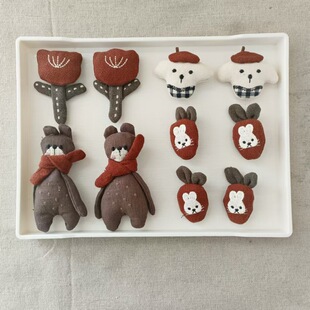 跨境 复古卡通布艺棉麻围巾熊胡萝卜充棉diy儿童服饰装饰辅料胸针