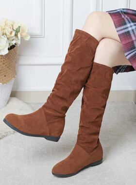 骑士靴女复古粗跟欧美长靴秋冬鞋子2022圆头高筒靴棕色褶皱堆