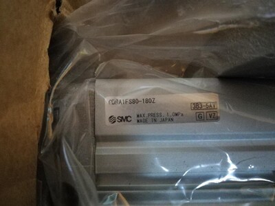 全新原装正品SMC旋转气缸CDRA1FS80-180Z