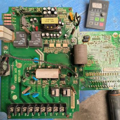 康沃变频器FSCG05    11/15KW议价