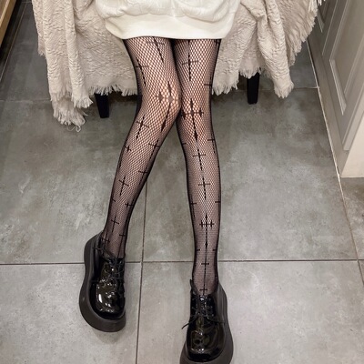 taobao agent ● Orangutan ● Cross Dark -patterned net socks Dark Girl Lolita hard girl pantyhose handsome hot girl match