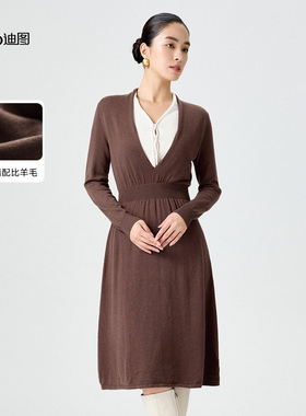 Ditto/迪图2025秋冬新款羊毛连衣裙女保暖修身气质优雅v领针织裙