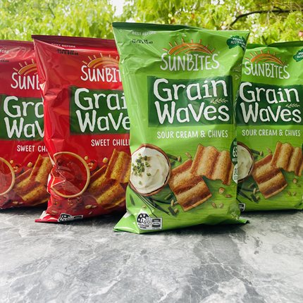 日期到8月SUNBITES Grain Waves澳大利亚酸奶油甜辣味波浪谷物片