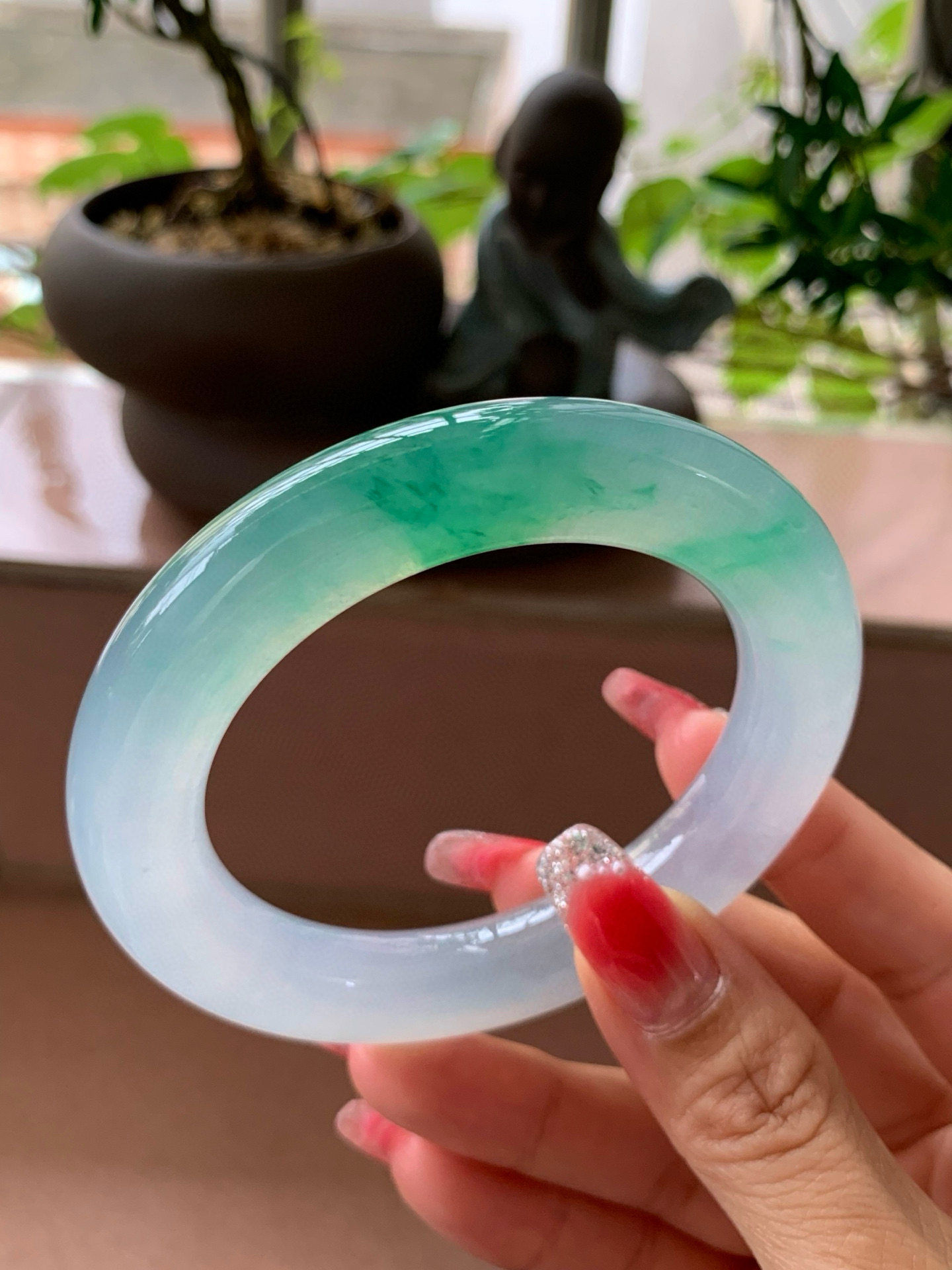 【小陈翡翠】缅甸天然翡翠A货冰种飘绿花55-56圆条翡翠手镯