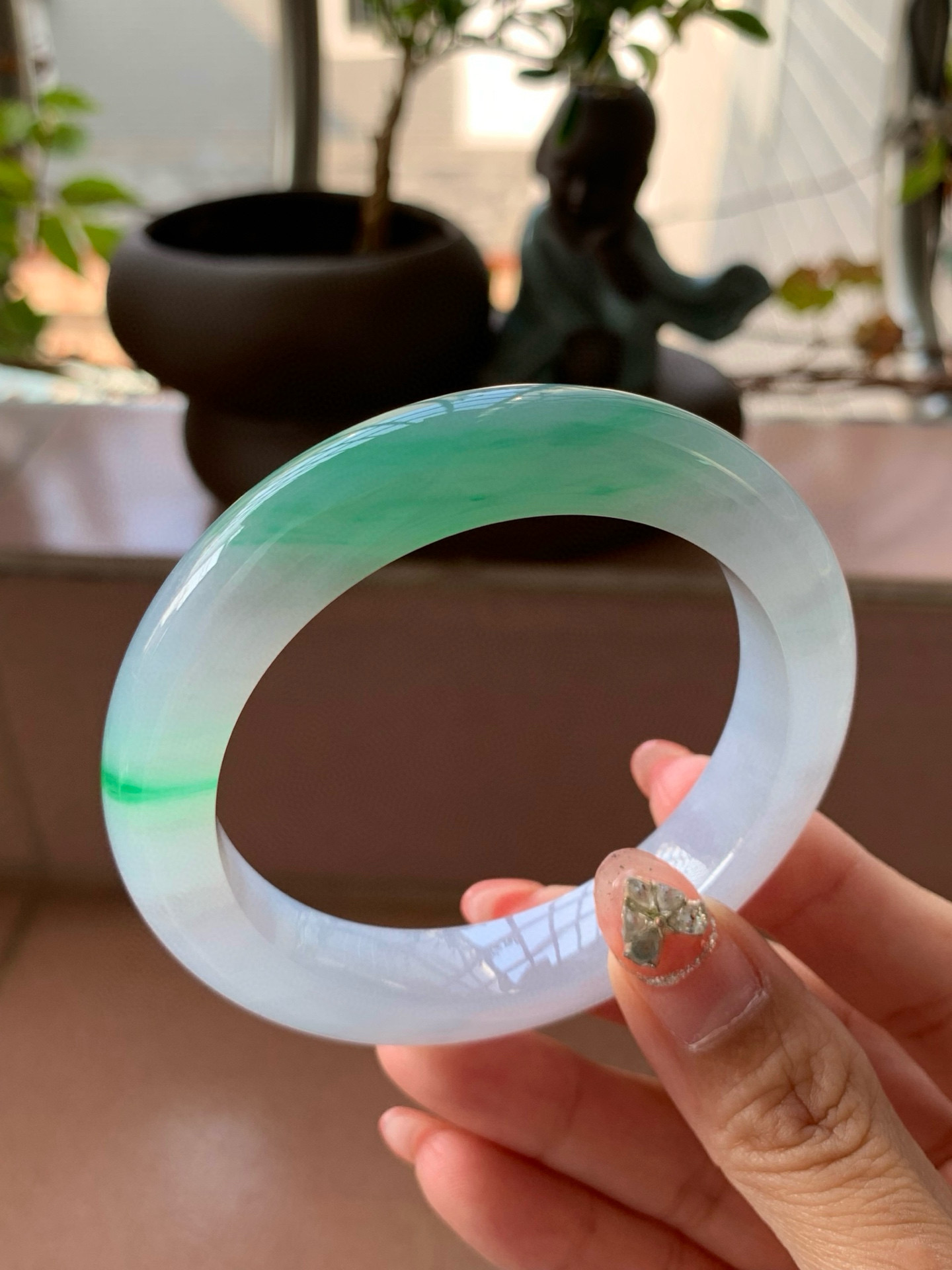 【小陈翡翠】缅甸天然翡翠a货冰飘金丝阳绿花56-57正圈翡翠手镯