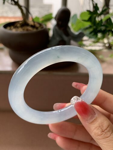 【小陈翡翠】缅甸天然翡翠A货冰种52-53圆条翡翠手镯