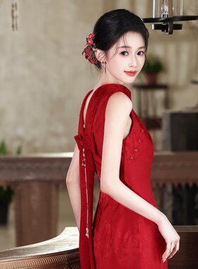 新中式新娘订婚敬酒晚礼服