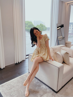 小个子福利小清新碎花刺绣面料送珍珠小包甜美减龄连衣裙7.21