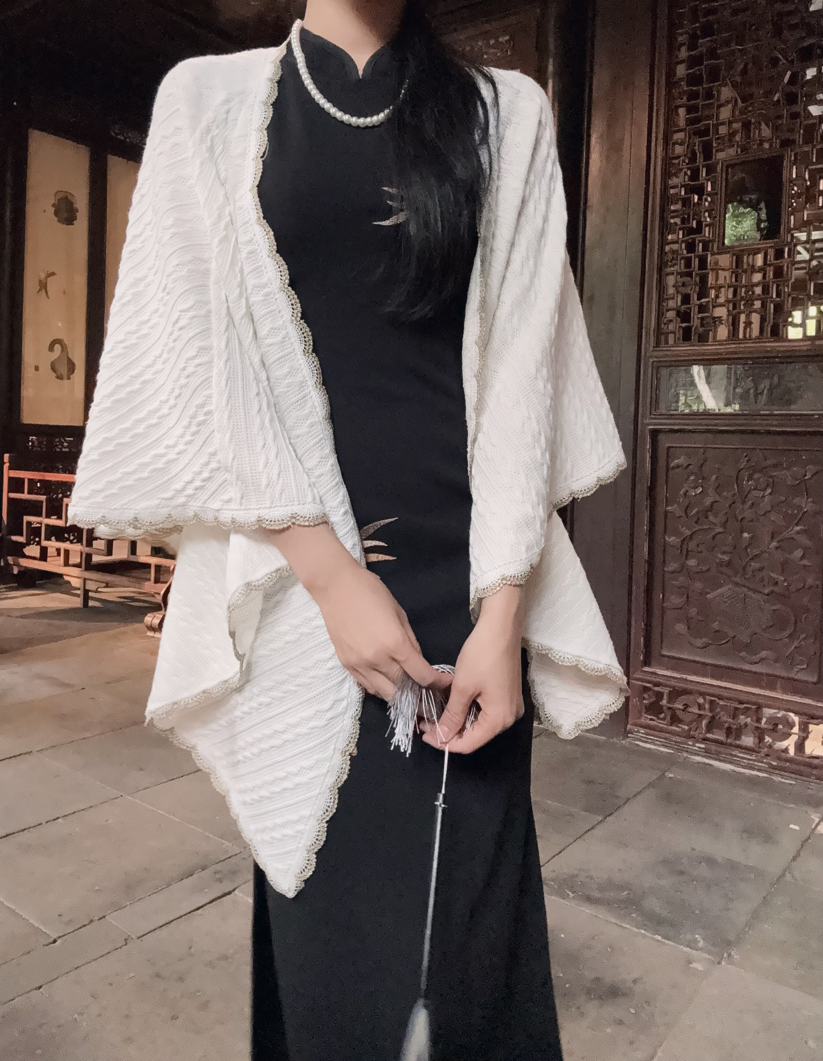 新中式淑女气质针织旗袍披肩外搭2025年秋新款复古民国风百搭日常