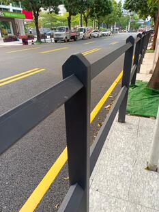 德式护栏路侧护栏港式护栏路中护栏交通安全道路护栏非机动车道护
