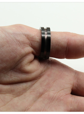 双层神秘镀黑不掉色戒指男女通用轻奢高级感小众设计时尚素圈指环