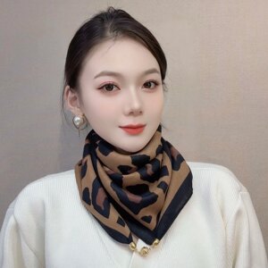 磁吸扣棉麻方巾春秋百搭小围巾