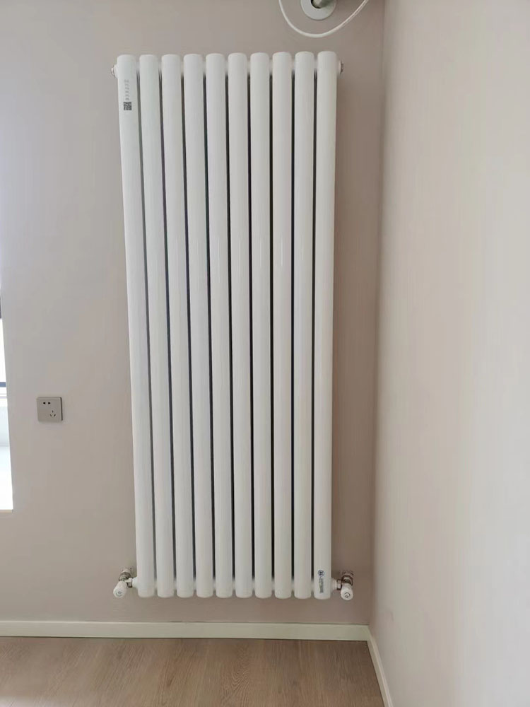 郑州家用低碳钢暖气片客厅卧室钢制散热器水暖维修清洗安装热卖
