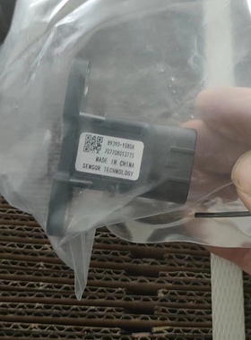 日野J05/J08发动机进气压力传感器89390-1080A/079800-5890