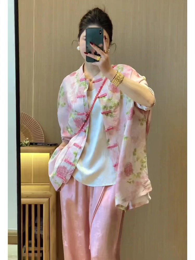 今年流行新中式外套女装折扣新款高端盘扣印花国风上衣粉色花薄款