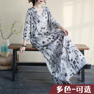 大码春夏新款棉麻印花长袖连衣裙法式复古遮肉袍子度假长裙宽松版