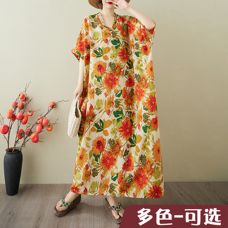 文艺时尚2025年夏季新款连衣裙