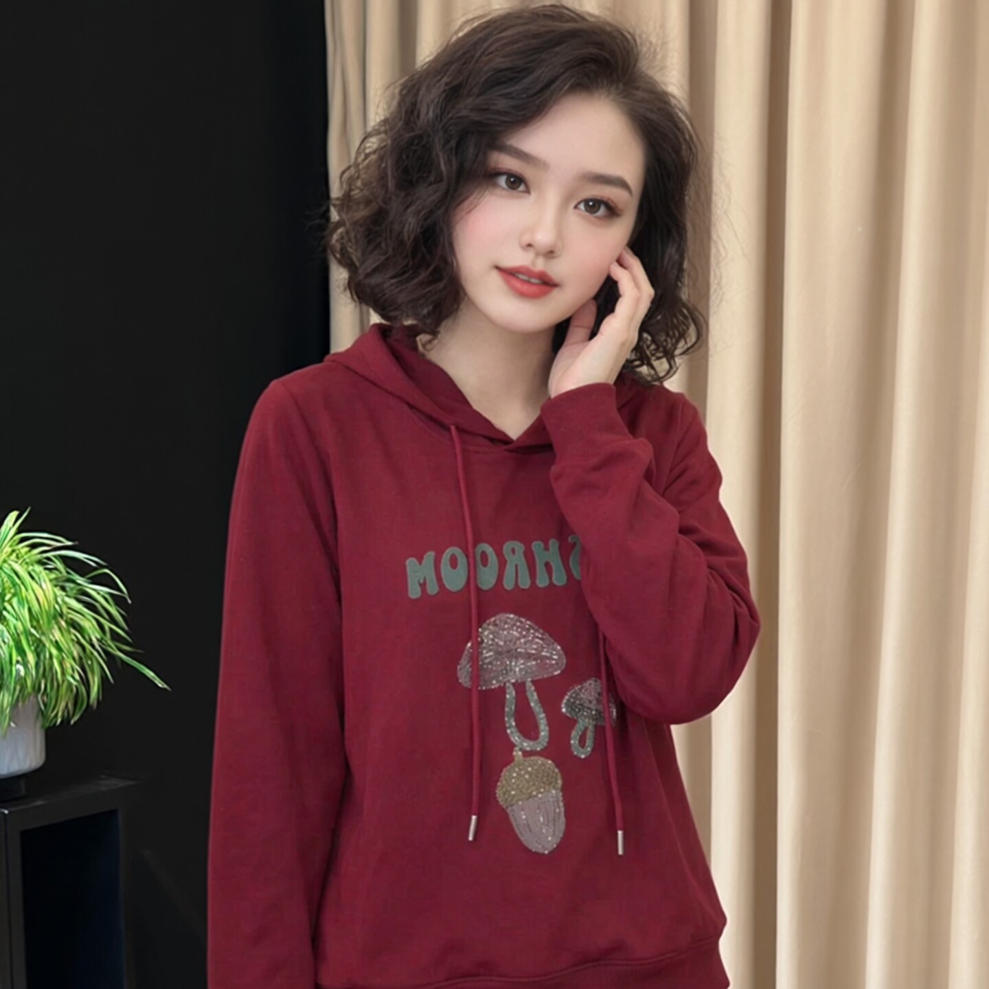妈妈装秋季连帽印花烫钻宽松卫衣