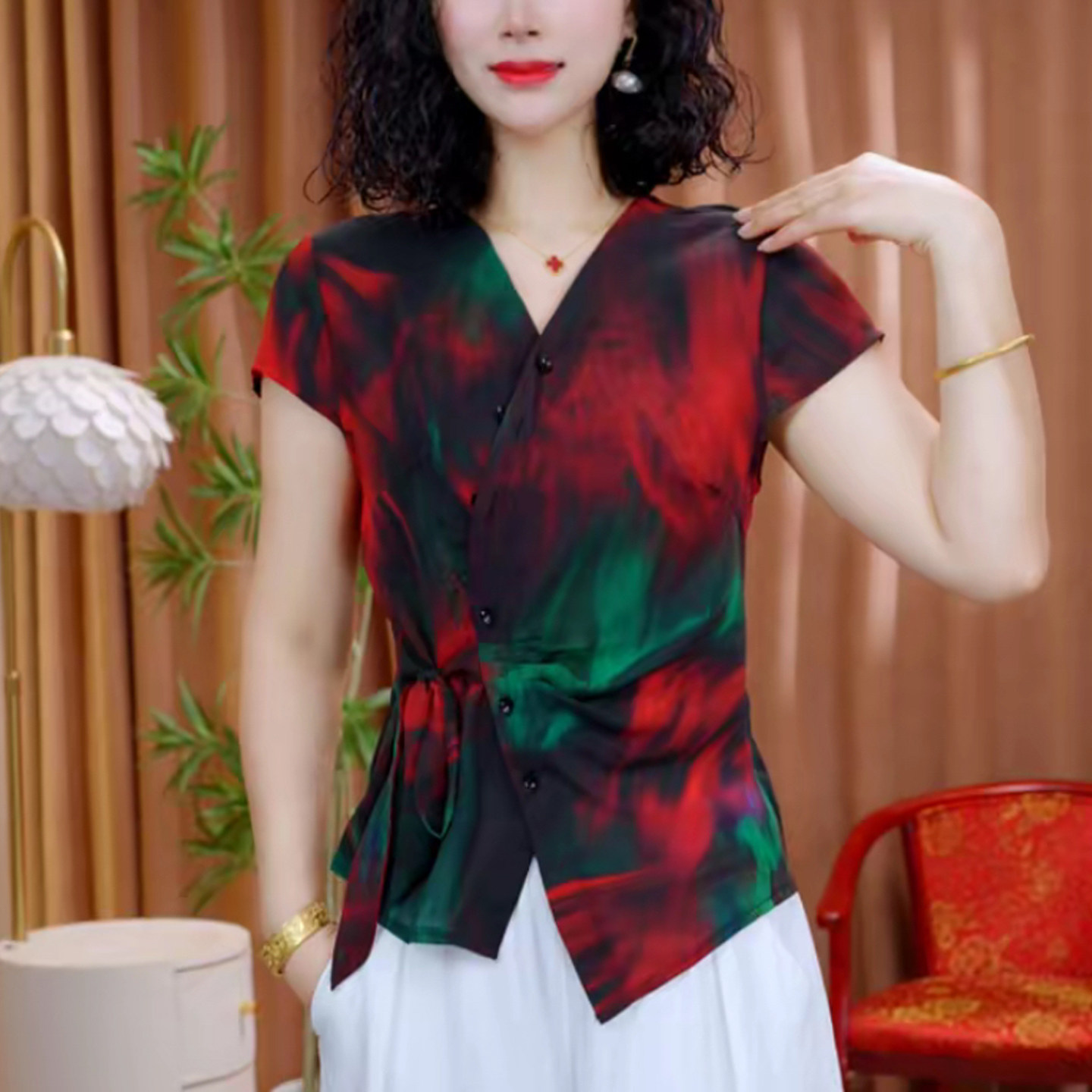 妈妈装夏V领斜门襟系带七彩花短袖小衫时尚女洋气T恤显瘦收腰上衣