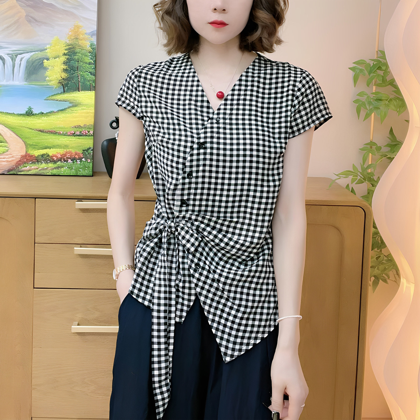 时尚女夏V领斜门襟系带短袖小衫