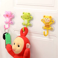9.9 БЕСПЛАТНАЯ ДОСТАВКА 4 Всасывание Creative Cartoon No Trace Suction Cup Связанная, милый, многоразовый мощный стеклянный крючок для ванной комнаты