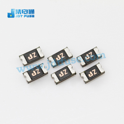 SMD1206P012TF  自恢复保险丝贴片1206封装0.12A30V 聚鼎原装