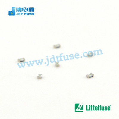0438003.WR 力特Littelfuse 原装438系列高温保险丝3A/32V