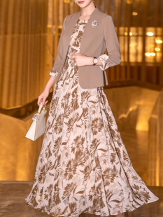 正式场合套装裙女春夏款2026年新款时尚端庄圆领连衣裙咖色两件套