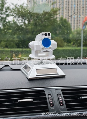 太阳能车载ly-1摆件汽车摆件2025摆件高级感军事保平安舰载激光