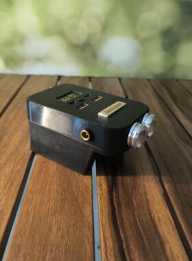 21V双向100W快充工具电池取电器适用于大艺威克士牧田电池取电座