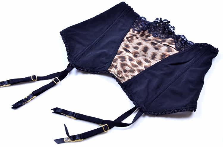 Corset luxueux - Ref 682374 Image 5