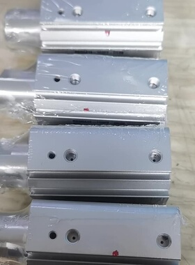 正品气缸:RSDQA16-15DFZ-DNB8，每--议价商品