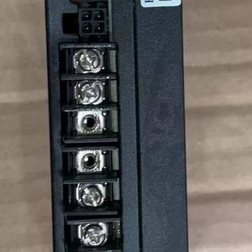 AMPS安普斯伺服控制器 L2DB4830-CAFC-YHL--议价商品