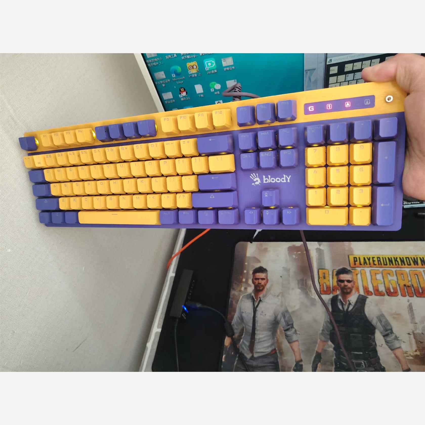 血手幽灵Q500飞轴电竞键盘-议价商品