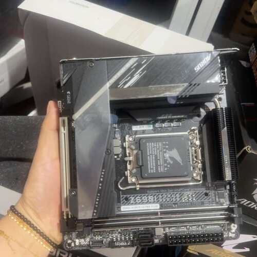 技嘉 Z690I主板+D5，全新库存，支持12代Intel--议价商品