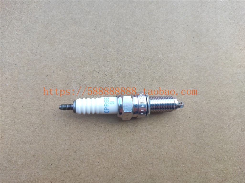 新大洲本田125-56/58/65火花塞