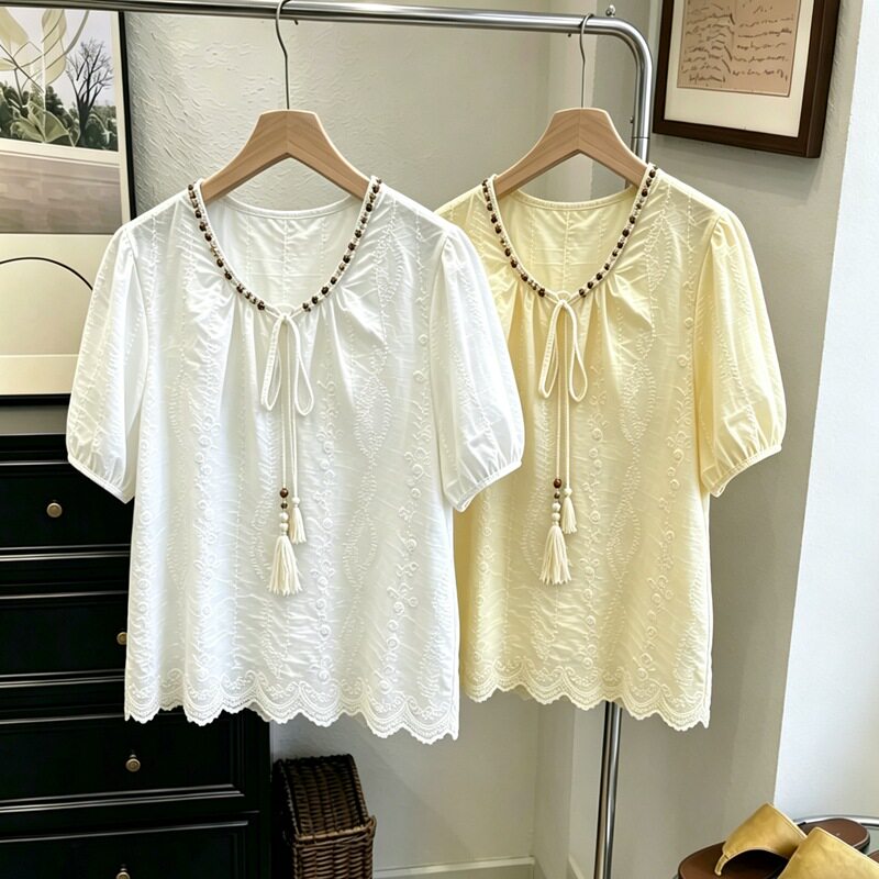 ◆法式方领蕾丝镂空钩花精致波浪下摆肌理感套头罩衫t恤上衣