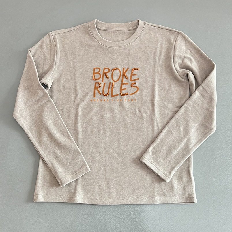 设计感手工钉珠字母长袖T恤女