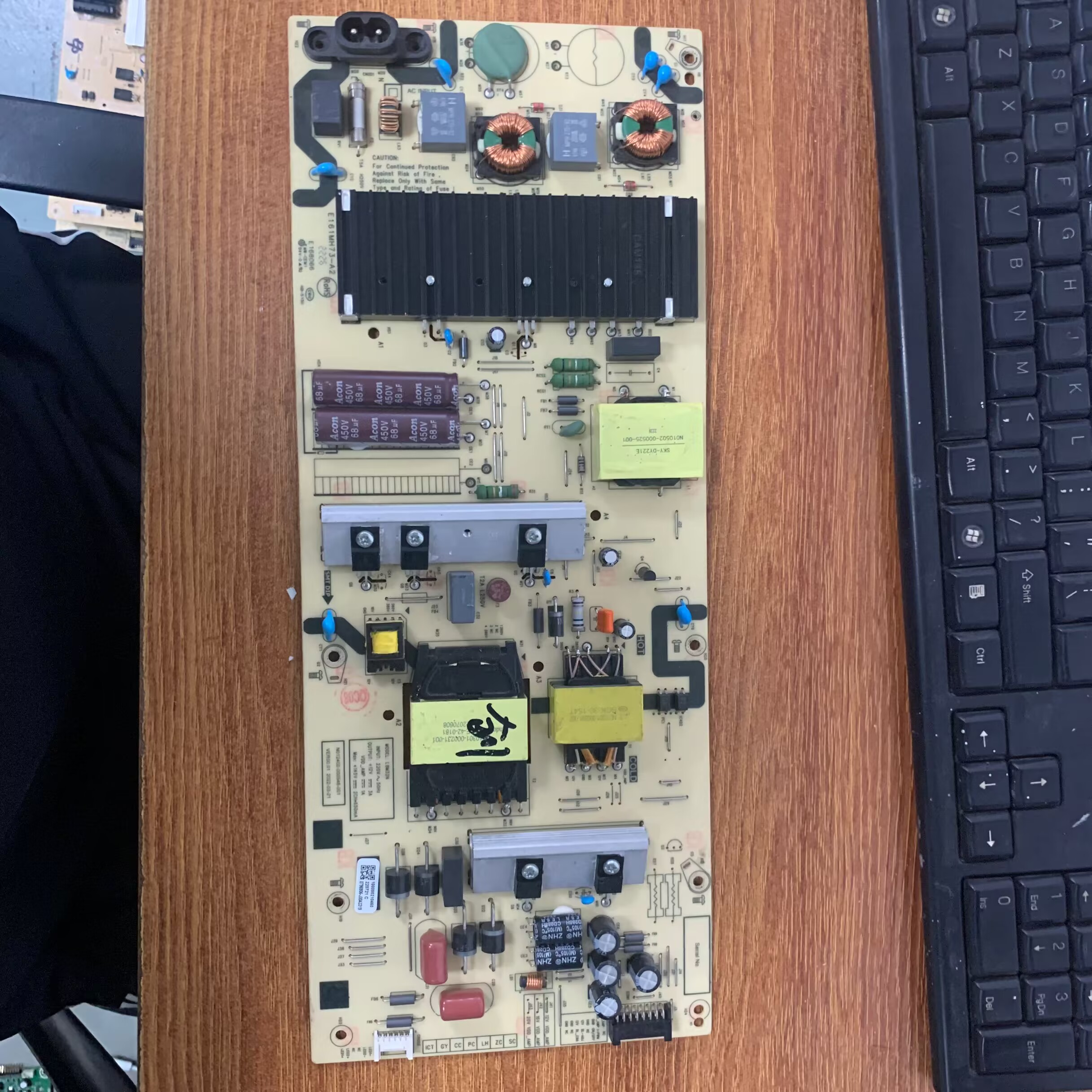 电源板L8M32NN012402-000548-001