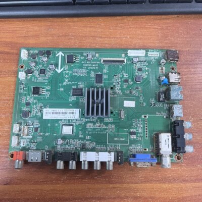 原装长虹3D47B4500i主板JUC7.820