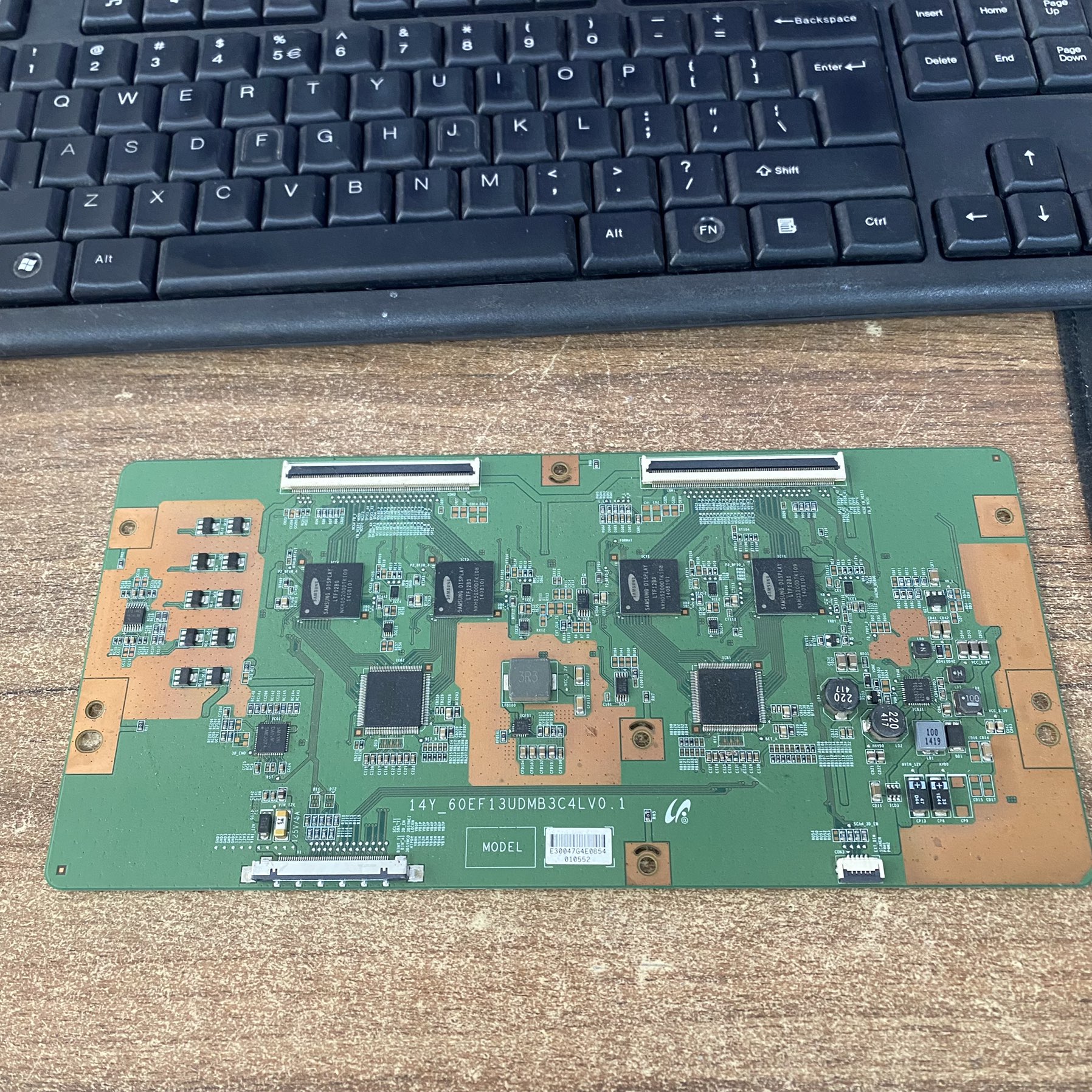 原装海信LED48K681X3DU电视逻