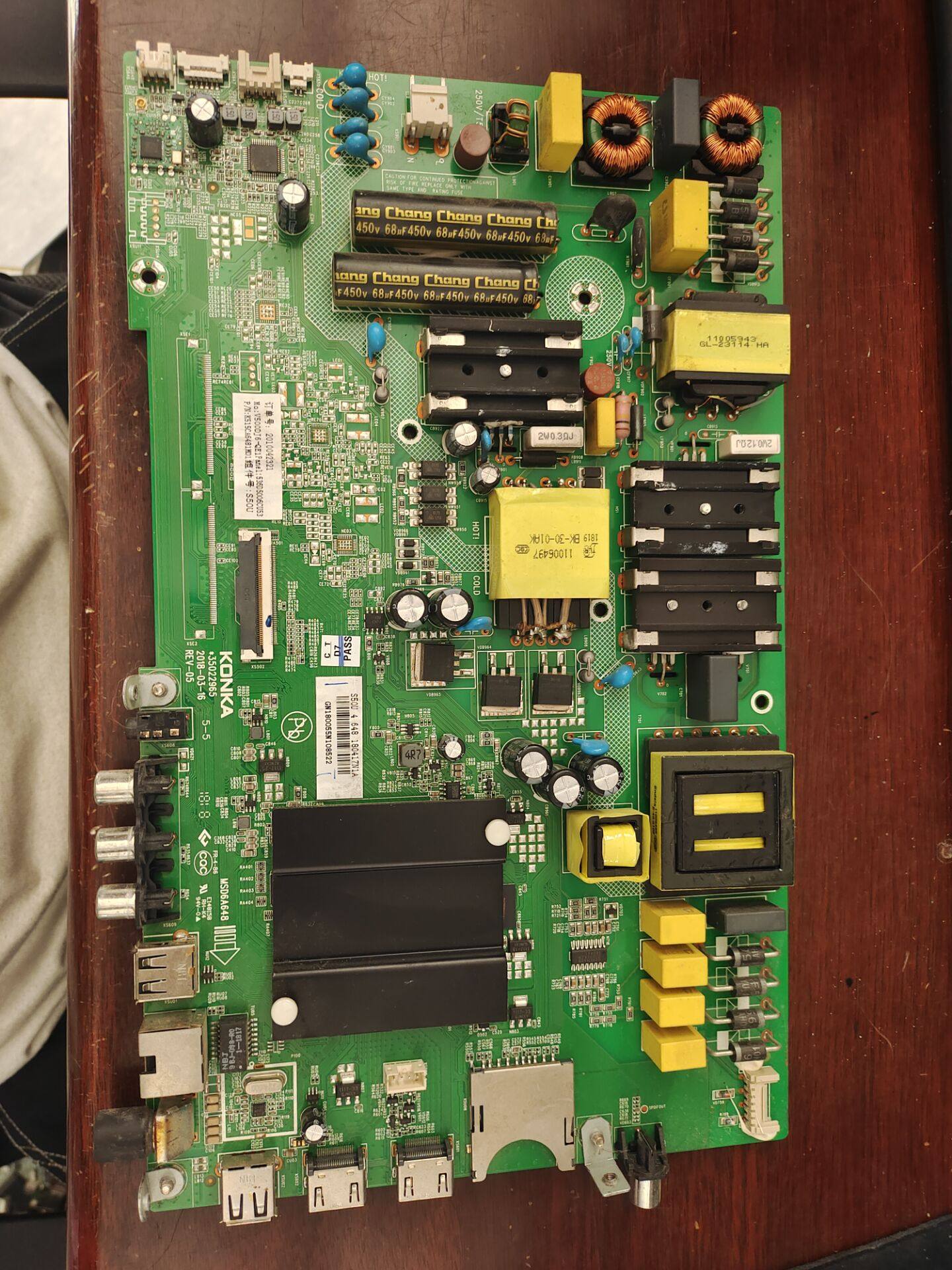 35022965屏V500DJ6-QE1图片