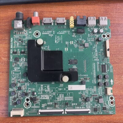 原装海信H65E3A(B0M3)主板RSAG
