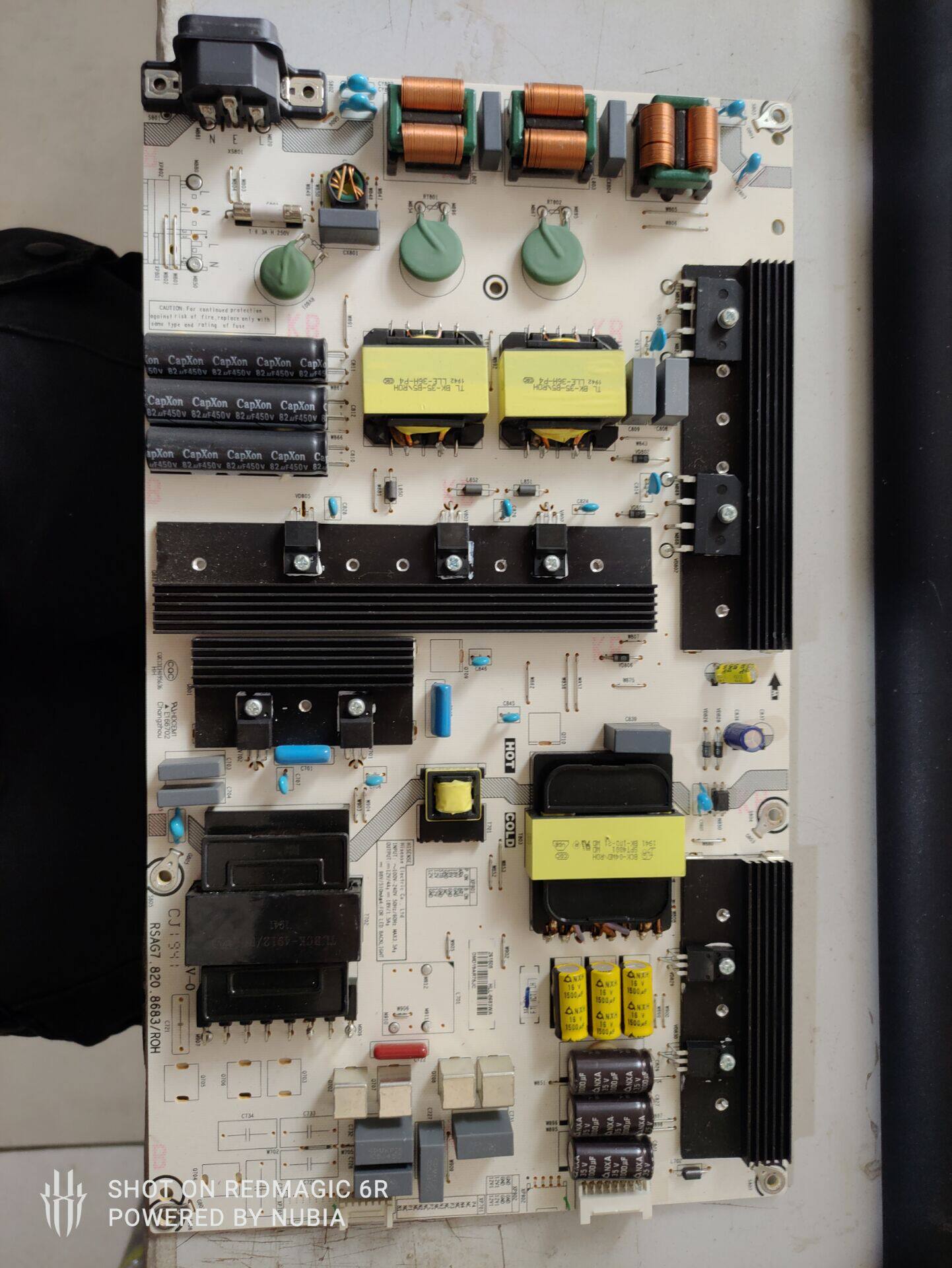 aa原装海信75E3D电源板