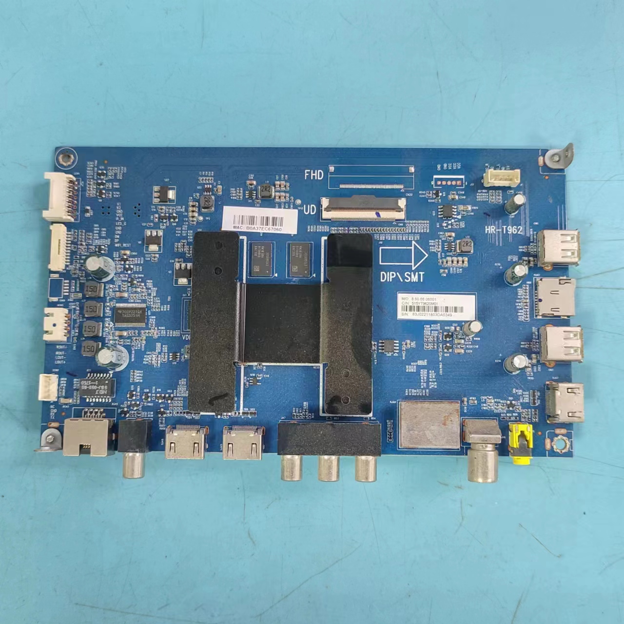 原装海尔LQ55H31主板实物图
