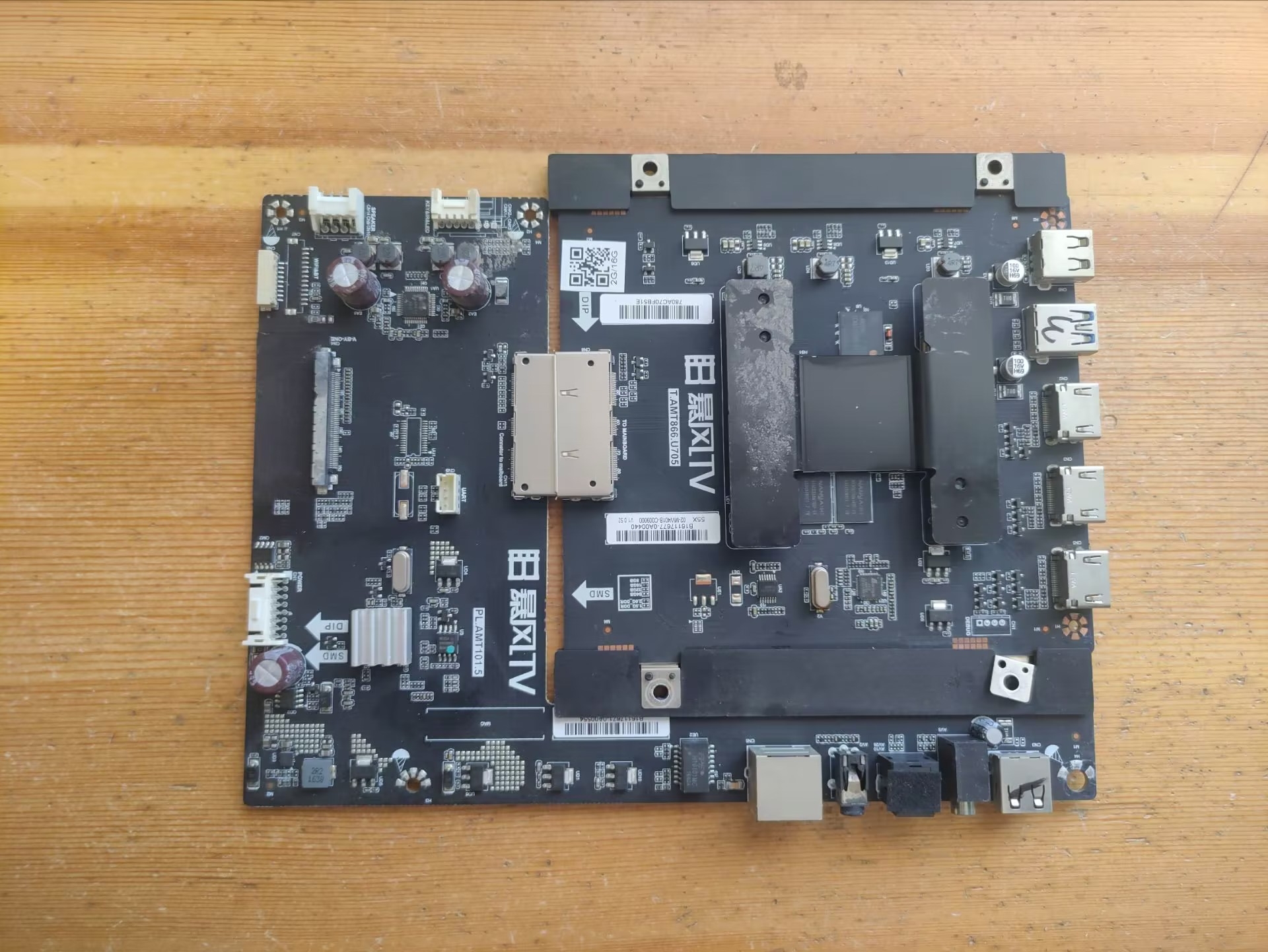 A原装暴风LT55C5主板PL.AMT101