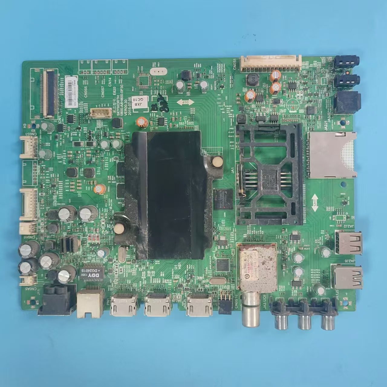 测好创维55E710C主板实物图