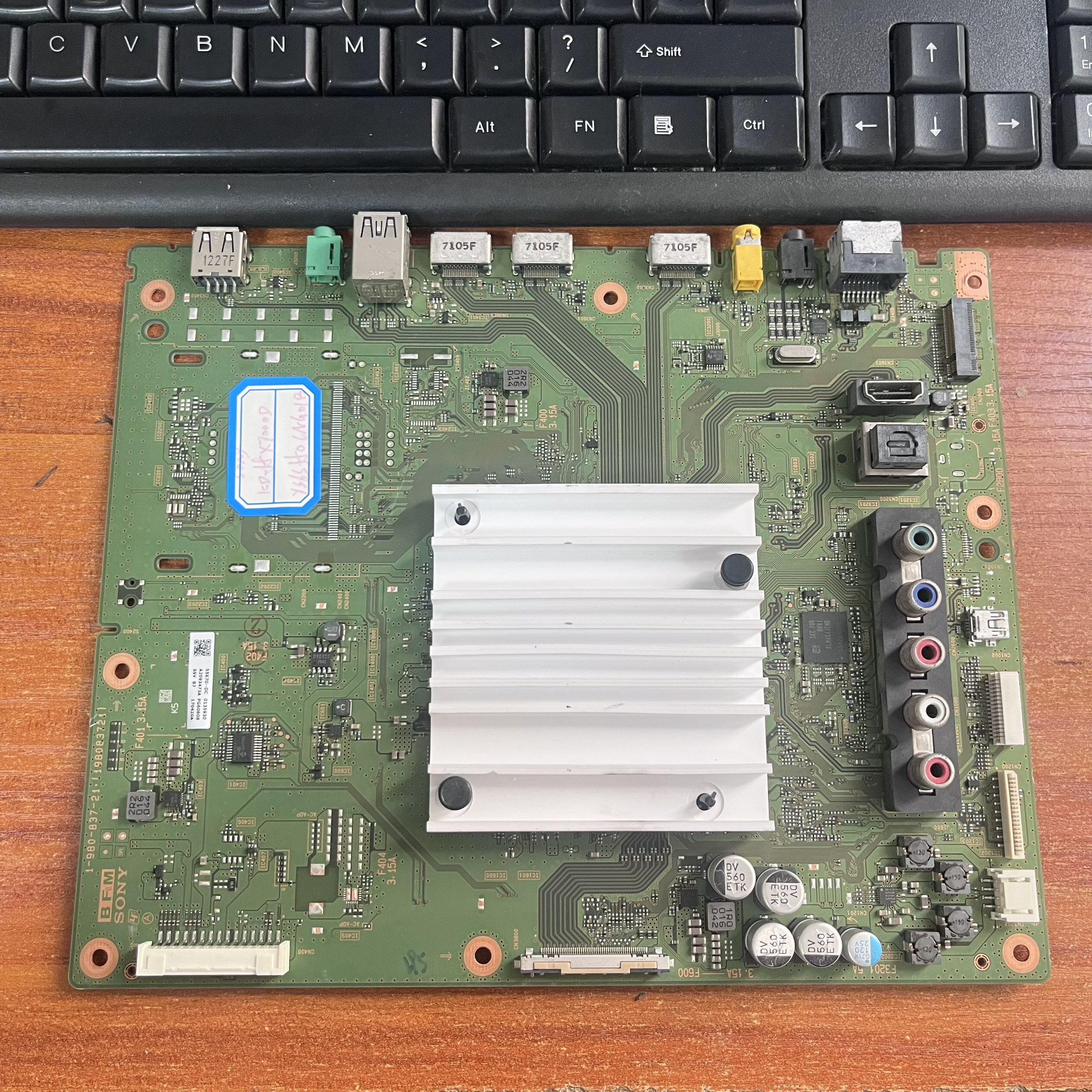 原装索尼KD-55X7000D 49X800D主板1-980-837-21 屏选 现货测好 啊