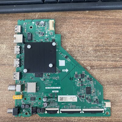 原装TCL50G60E主板实物图